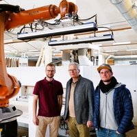 TZ menuiserie setzt mit Walliser Roboter auf die Zukunft